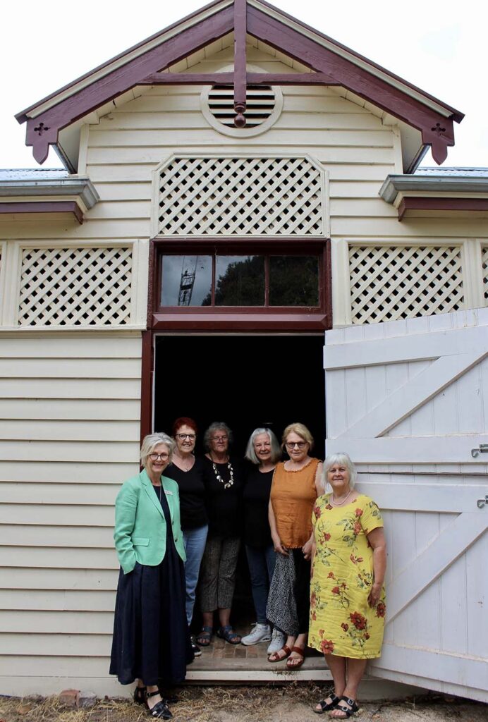 Federal Member for Indi Helen Haines MP visits Mansfield and District Potters community studio in the old police stables